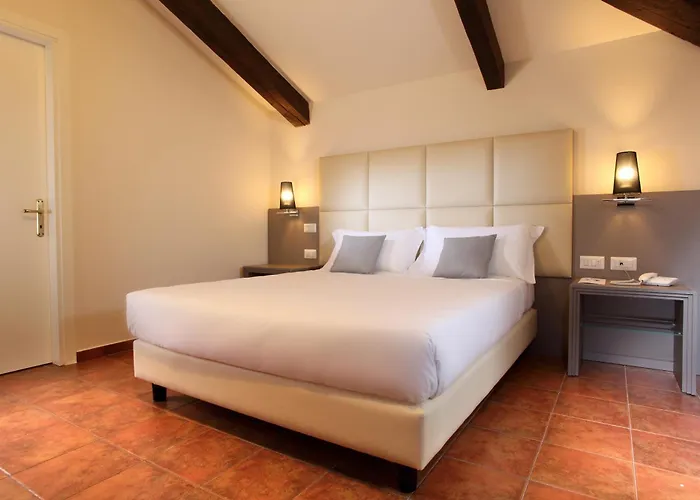 Hearth Otel 3*