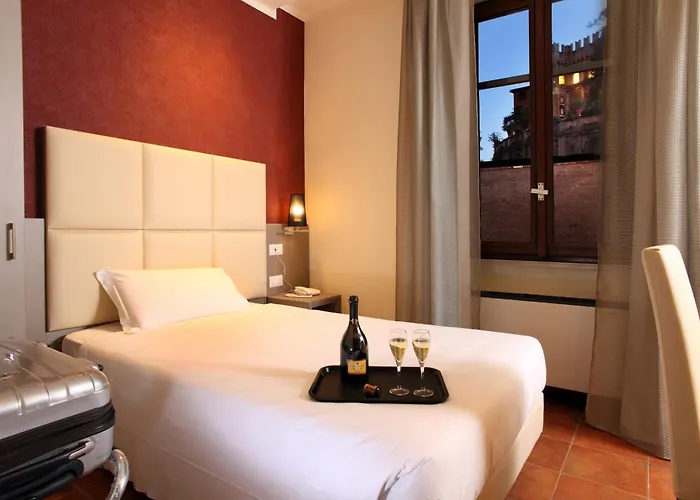 Otel Hearth 3*